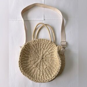 NWOT Gap straw strap bag